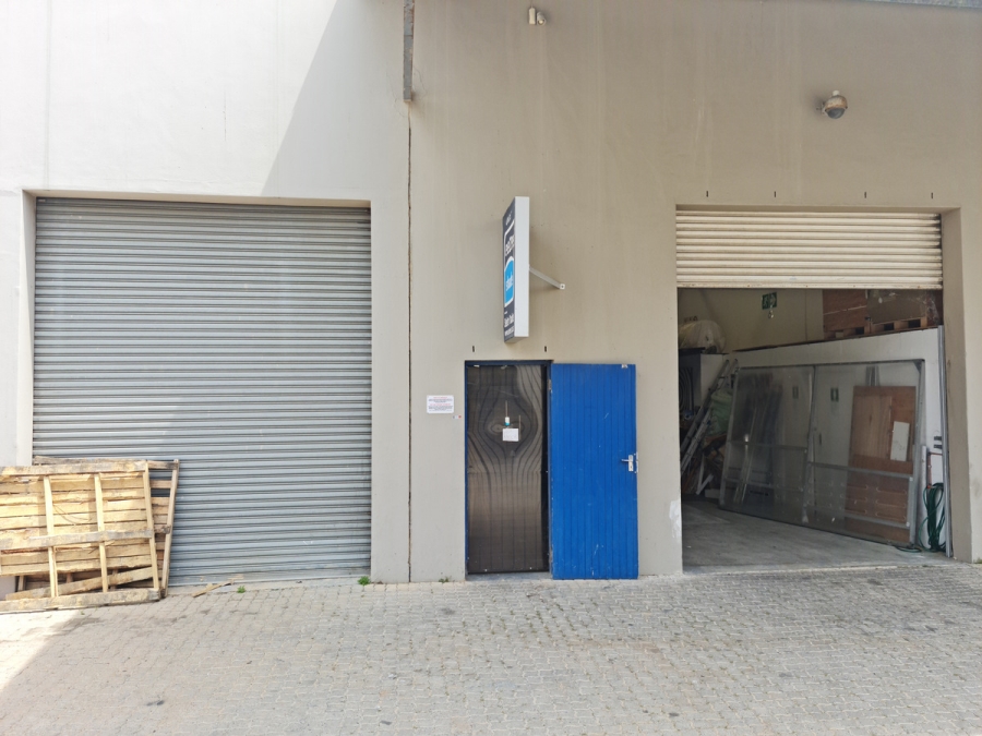 To Let commercial Property for Rent in Gants Plaza Western Cape